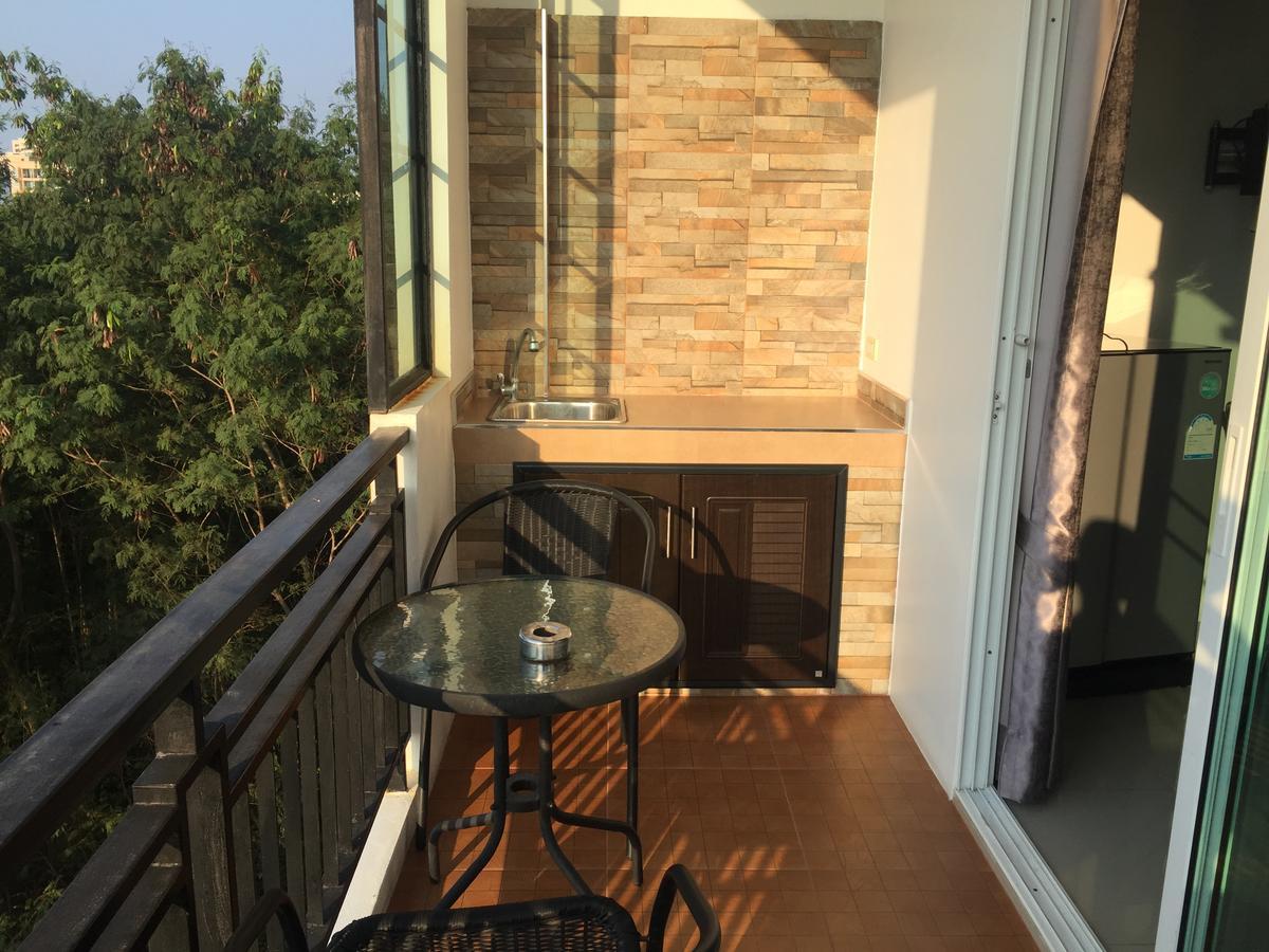 Boutique Summer House Praia de Jomtien Exterior foto